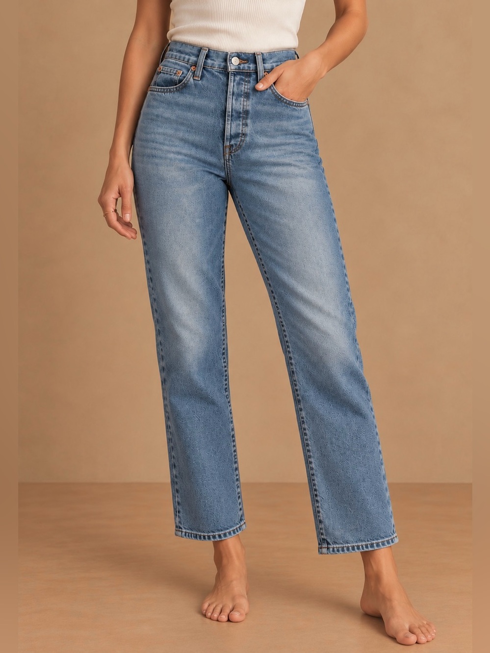Levi’s Ribcage Straight Ankle Jeans – Size 26